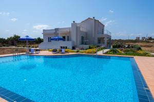 Bazén v ubytování Cretan View nebo v jeho okolí