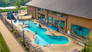 an overhead view of a swimming pool at a resort at Timber Ridge Lodge and Waterpark in Lake Geneva
