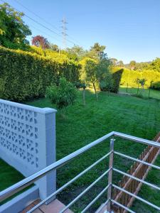 Ein Garten an der Unterkunft Apartamento Vistas Pedrido