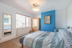 Gallery image of 2 Tregof Terrace in Cemaes Bay