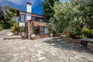 Vonkajšia záhrada v ubytovaní Hidden Gem Sithonia