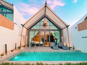 Bazén v ubytování The X10 private pool villa khaoyai SHA Certified เขาใหญ่ nebo v jeho okolí