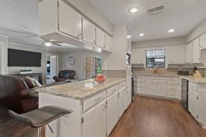 Gallery image of Summer Deal! Texas Rival Home in Fort Worth near Keller, Globe Life, AT&T in Fort Worth