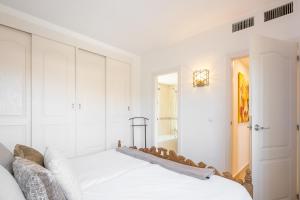 Posteľ alebo postele v izbe v ubytovaní Magnífico apartamento en el Rincón by Renthas