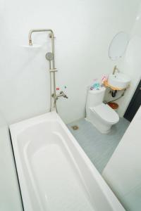 Ванная комната в Như Ngọc Motel
