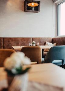 Posezení v ubytování EGINO-Premium Hotel, Restaurant & Bar