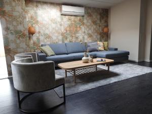 Posezení v ubytování Van der Valk Hotel Emmeloord