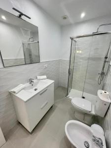 Fotografia z galérie ubytovania New-Excepcional 2 habitaciones y 2 baños en Mareverde Costa Adeje v destinácii Adeje