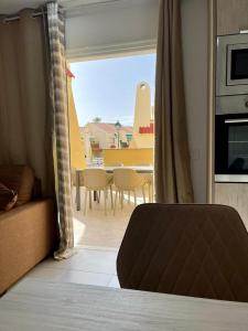 Fotografia z galérie ubytovania New-Excepcional 2 habitaciones y 2 baños en Mareverde Costa Adeje v destinácii Adeje