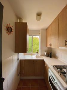 A kitchen or kitchenette at Casa Rural La Senda de Aroche