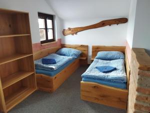 Imagine din galeria proprietății Vinný sklep a penzion U Vinohradu în Velké Bílovice