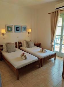 Gallery image of Villa Dioni in Kamari +68 photos