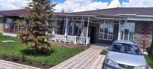 Fotografie z fotogalerie ubytování Уютный коттедж на берегу Иссык-Куля, Киргизия v destinaci Chok-Tal