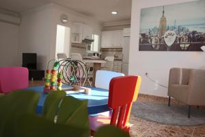 Kuchyň nebo kuchyňský kout v ubytování JUST To SLEEP 2 BEDROOMS APARTMENTS