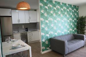 Kuchyň nebo kuchyňský kout v ubytování JUST To SLEEP 2 BEDROOMS APARTMENTS