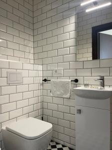 
Vonios kambarys apgyvendinimo įstaigoje Bohema, Tubinas Hotels
