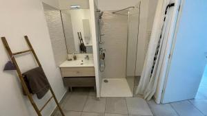 Fotografia z galérie ubytovania Appartement avec garage à Mèze v destinácii Mèze