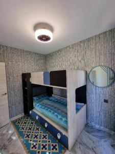 Posteľ alebo postele v izbe v ubytovaní MARBELLA Bahia Apartment