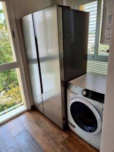 Kuchyňa alebo kuchynka v ubytovaní MARBELLA Bahia Apartment