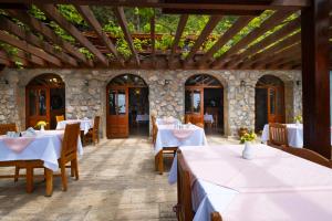 Ресторан / где поесть в Watermill Villa & Hotel Faralya