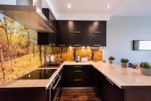 Zdjęcie z galerii obiektu Wola Prime 2-bedroom Apartment w Warszawie