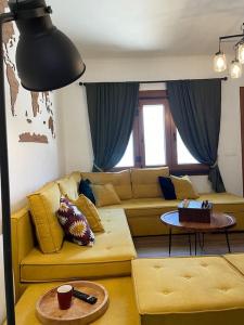Posedenie v ubytovaní Dimitris place