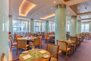 Um restaurante ou outro lugar para comer em Pestana Grand Ocean Resort Hotel