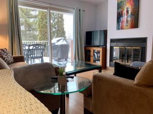 O zonă de relaxare la Condo Club Azur Plage Memphremagog