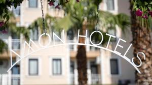 Certifikát, hodnocení, plakát nebo jiný dokument vystavený v ubytování Amon Hotels Belek - Adult Only