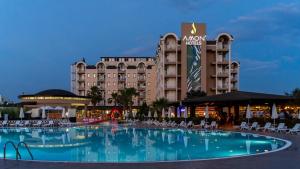 Bazén v ubytování Amon Hotels Belek - Adult Only nebo v jeho okolí
