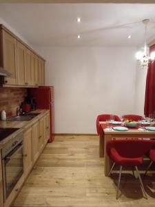 Kuchyň nebo kuchyňský kout v ubytování MIKAS HAUS + 7 fotografií