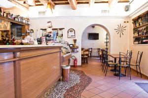 Locanda Modigliani italokat is kínál