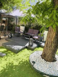 Gallery image of Belle villa à 5 mn du centre avec grd jaccuzy in Montpellier