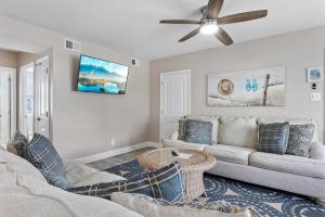 Gallery image of Beach Block Parking Modern Decor Porch in Brigantine