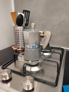 Coffee and tea making facilities at Cammileddi mini suite