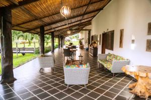Posezení v ubytování Hotel Brisas La Gaviota Mariquit-Tolima