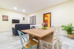 Fotografia z galérie ubytovania Allo Apartments Caballeros I Centro 2 Habitaciones v destinácii Jerez de la Frontera