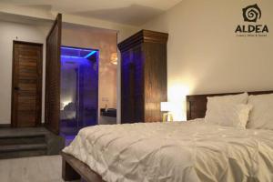 Photo de la galerie de l'établissement LUJOSA SUITE+JACUZZI PRIVADO+ZONA ARQUEOLÓGICA, à San Martín de las Pirámides