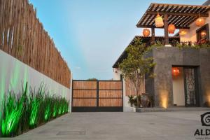 Photo de la galerie de l'établissement LUJOSA SUITE+JACUZZI PRIVADO+ZONA ARQUEOLÓGICA, à San Martín de las Pirámides 16 autres photos