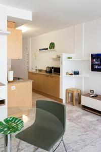 Kuchyň nebo kuchyňský kout v ubytování Apartamento Miramar