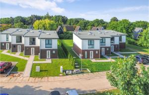 Budova, kde se prázdninový dům nachází + 4 fotografie