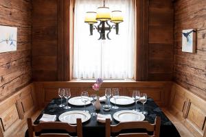 Fotografie z fotogalerie ubytování Casa Tödi Restaurant Hotel v destinaci Trun