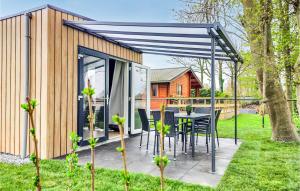 Κήπος έξω από το Pet Friendly Home In Heinkenszand
