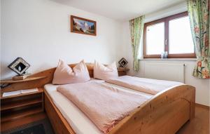 Katil atau katil-katil dalam bilik di Moderne Ferienwohnung Uderns