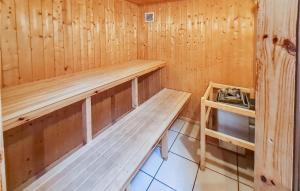 Fotografie z fotogalerie ubytování Nice Home In Rechlin With Sauna v destinaci Rechlin