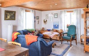 Χώρος καθιστικού στο 2 Bedroom Beautiful Home In Söderåkra