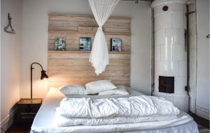 Photo de la galerie de l'établissement 2 Bedroom Gorgeous Home In Bottnaryd, à Bottnaryd