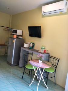 TV a/nebo společenská místnost v ubytování Airee Mini House