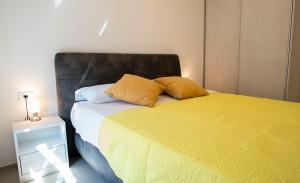 Postel nebo postele na pokoji v ubytování Lijon + 27 fotografií