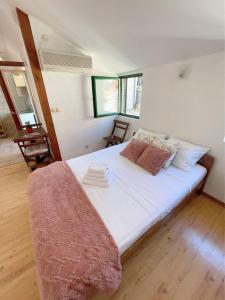 Postel nebo postele na pokoji v ubytování House Ivančić-free parking